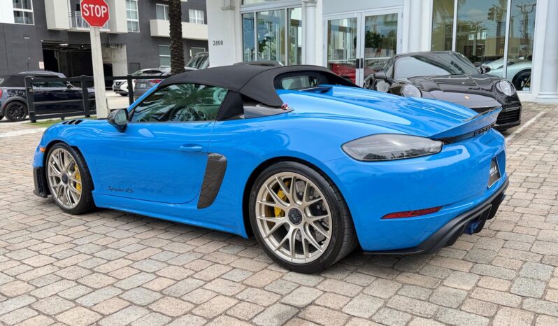 2025 Porsche 718 Spyder RS full