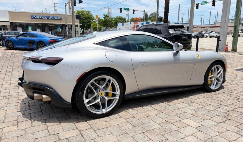 2022 Ferrari Roma full