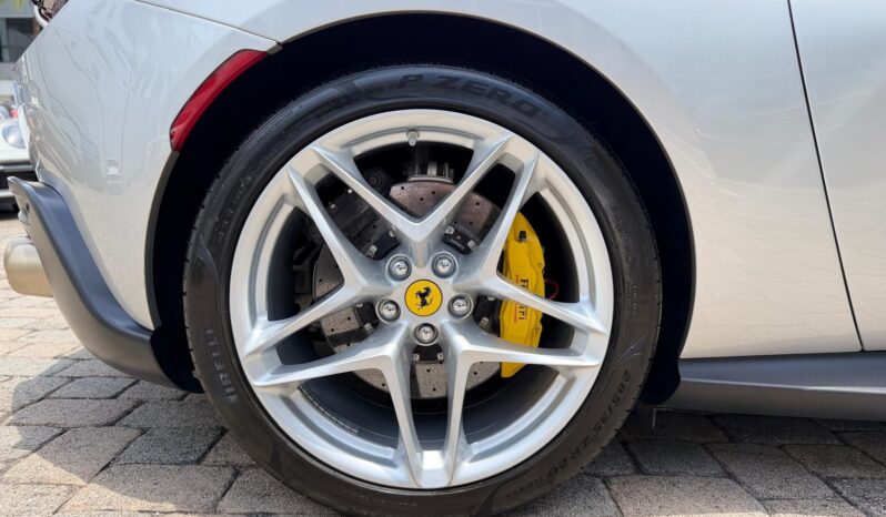 2022 Ferrari Roma full