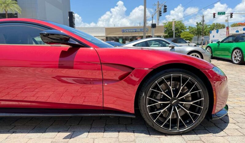 2023 Aston Martin Vantage full