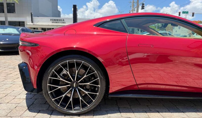 2023 Aston Martin Vantage full