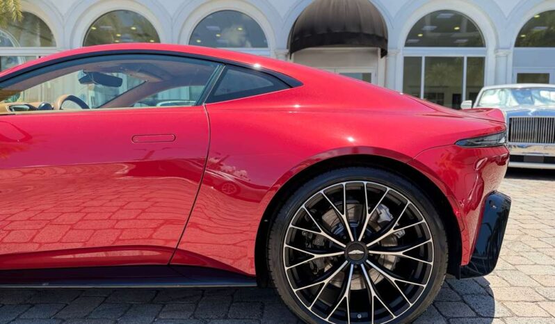 2023 Aston Martin Vantage full