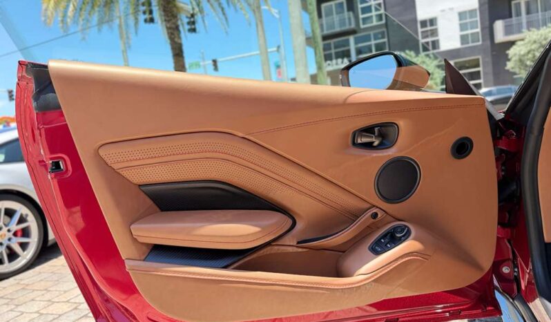 2023 Aston Martin Vantage full