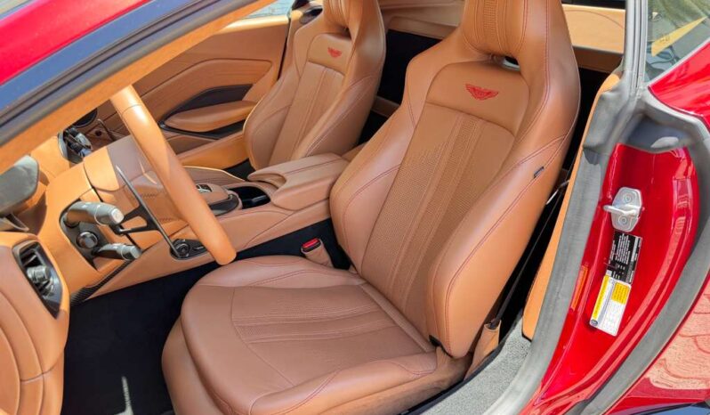2023 Aston Martin Vantage full