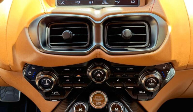 2023 Aston Martin Vantage full
