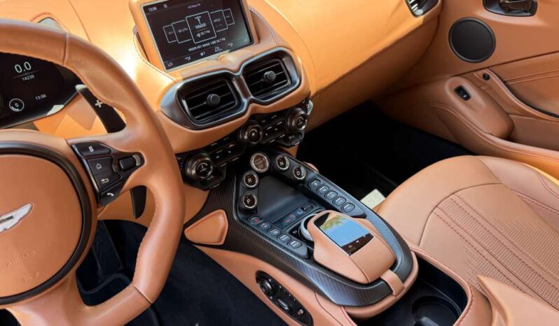 2023 Aston Martin Vantage full