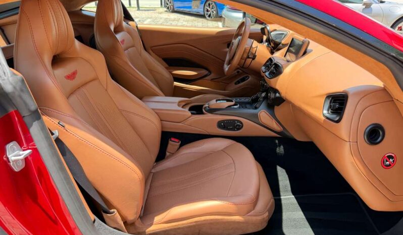 2023 Aston Martin Vantage full