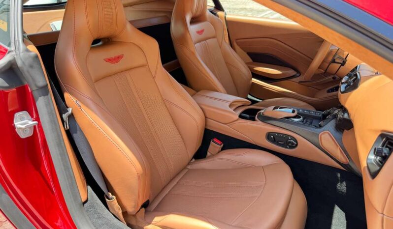 2023 Aston Martin Vantage full