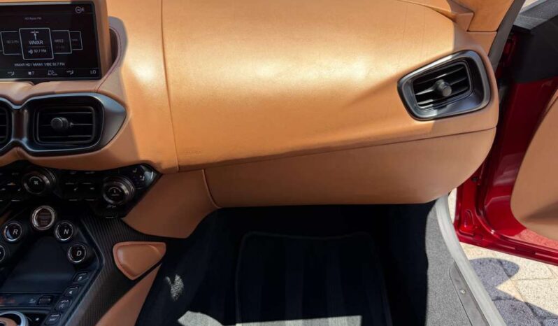 2023 Aston Martin Vantage full