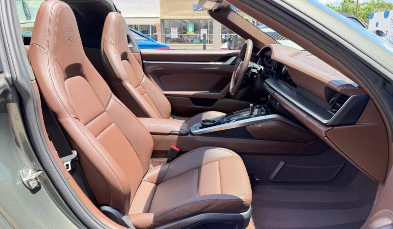 2023 Porsche 911 Targa 4S full