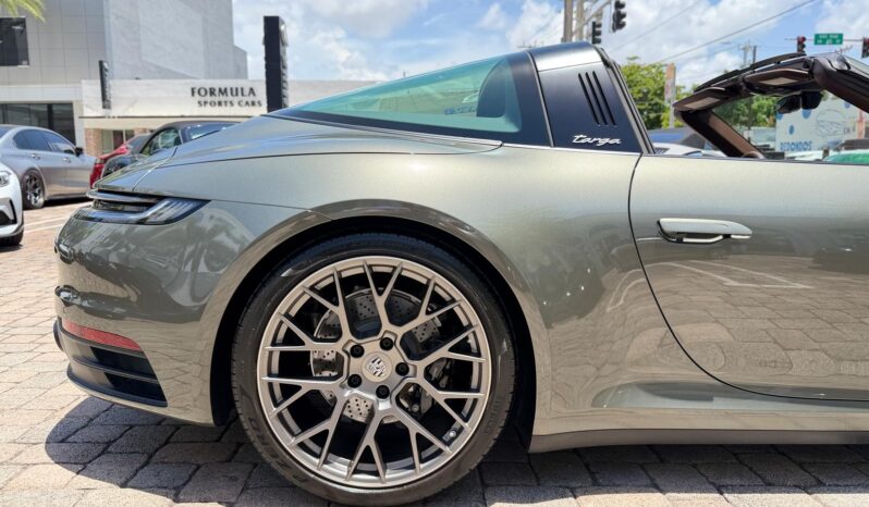 2023 Porsche 911 Targa 4S full
