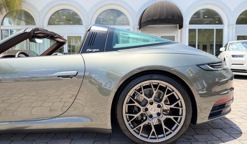 2023 Porsche 911 Targa 4S full