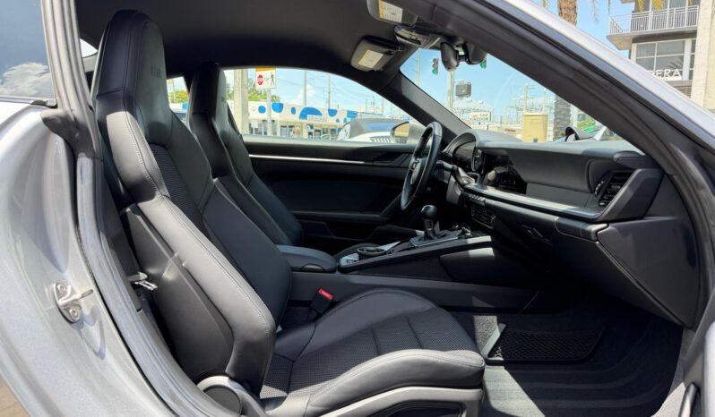 2024 Porsche 911 Carrera T full