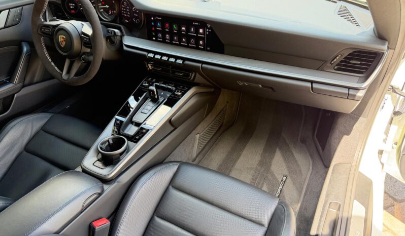 2023 Porsche 911 Carrera full