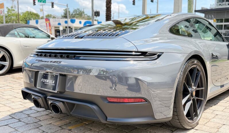 2026 Porsche 911 Carrera 4 GTS full