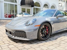 2026 Porsche 911 Carrera 4 GTS