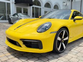 2022 Porsche 911 Carrera