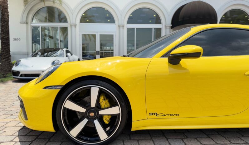 2022 Porsche 911 Carrera full