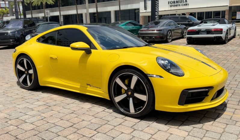2022 Porsche 911 Carrera full
