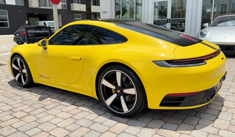 2022 Porsche 911 Carrera full