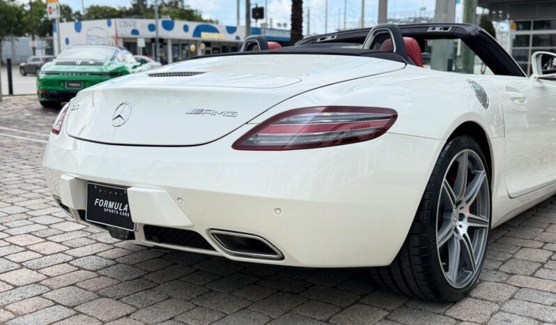 2012 Mercedes-Benz SLS AMG Roadster full