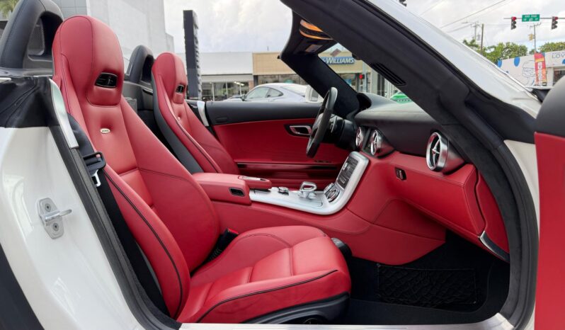 2012 Mercedes-Benz SLS AMG Roadster full