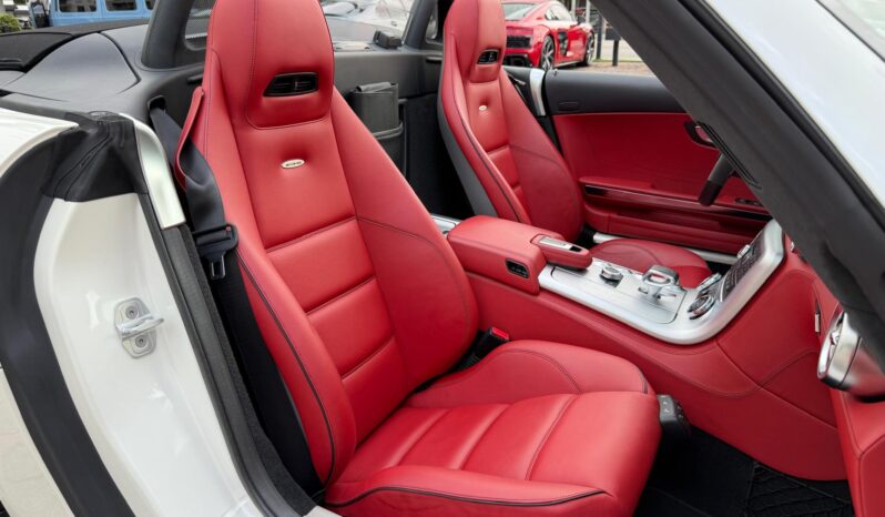 2012 Mercedes-Benz SLS AMG Roadster full