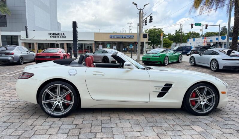 2012 Mercedes-Benz SLS AMG Roadster full