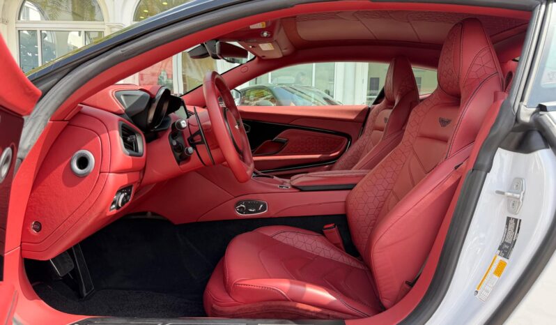 2020 Aston Martin DBS Superleggera full