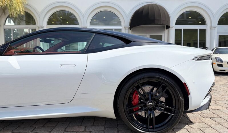 2020 Aston Martin DBS Superleggera full