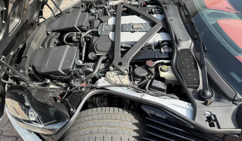 2020 Aston Martin DBS Superleggera full
