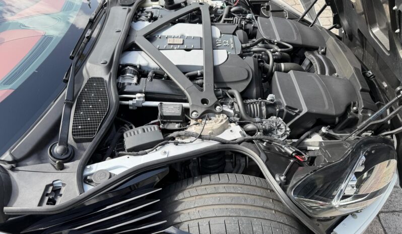 2020 Aston Martin DBS Superleggera full