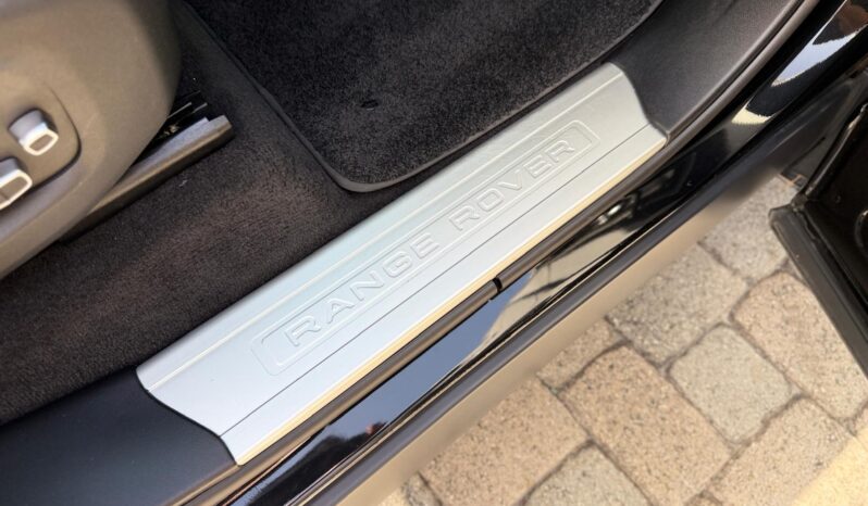 2022 Land Rover Range Rover Sport SVR full