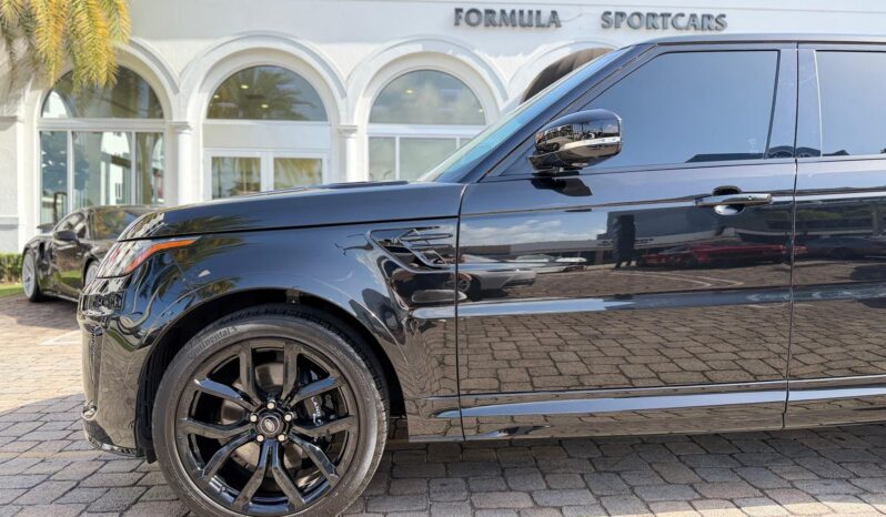 2022 Land Rover Range Rover Sport SVR full