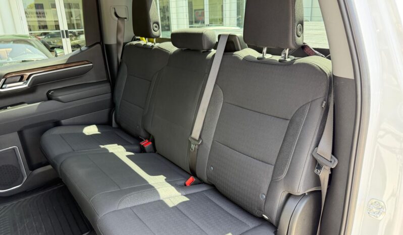 2025 Chevrolet Silverado 1500 RST RWD full