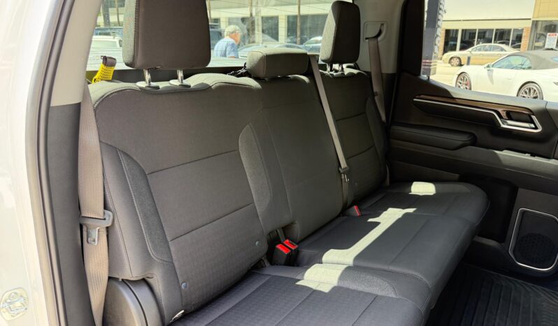 2025 Chevrolet Silverado 1500 RST RWD full
