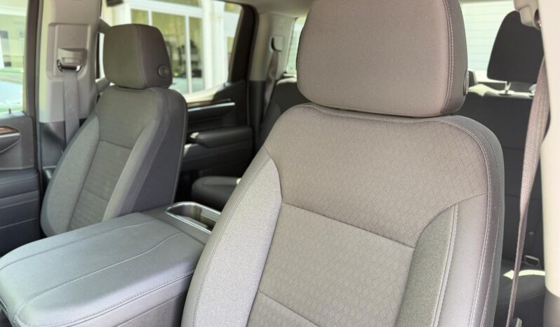 2025 Chevrolet Silverado 1500 RST RWD full