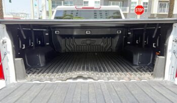 2025 Chevrolet Silverado 1500 RST RWD full