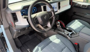 2025 Ford Bronco Heritage Edition full