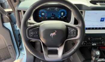 2025 Ford Bronco Heritage Edition full