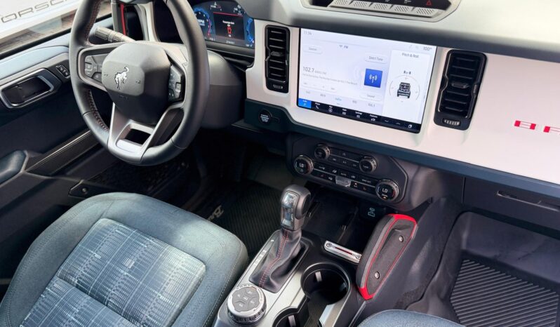 2025 Ford Bronco Heritage Edition full