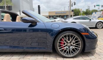 2022 Porsche 911 Targa 4S full
