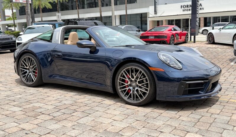 2022 Porsche 911 Targa 4S full