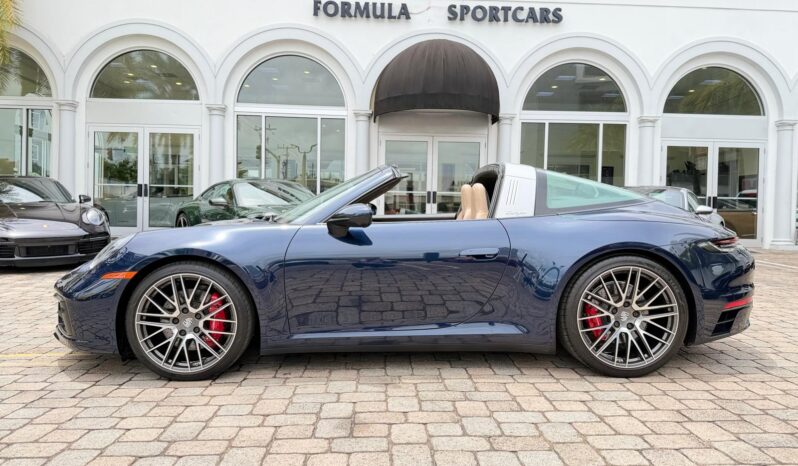 2022 Porsche 911 Targa 4S full