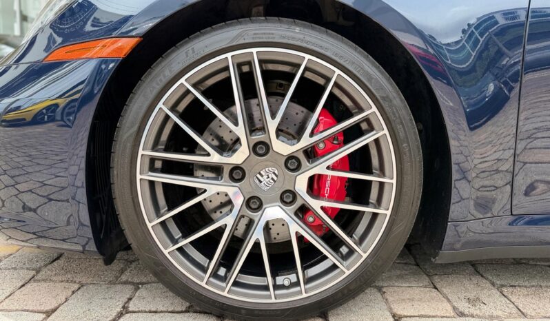 2022 Porsche 911 Targa 4S full