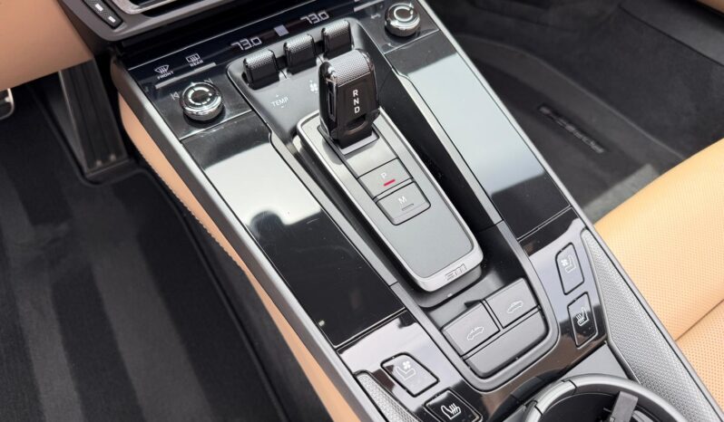 2022 Porsche 911 Targa 4S full
