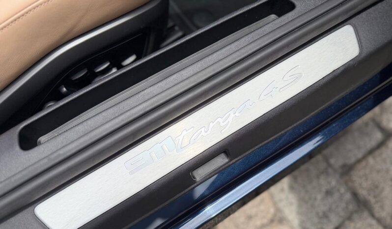 2022 Porsche 911 Targa 4S full
