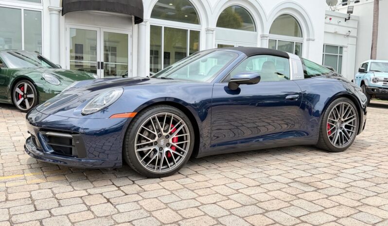 2022 Porsche 911 Targa 4S full