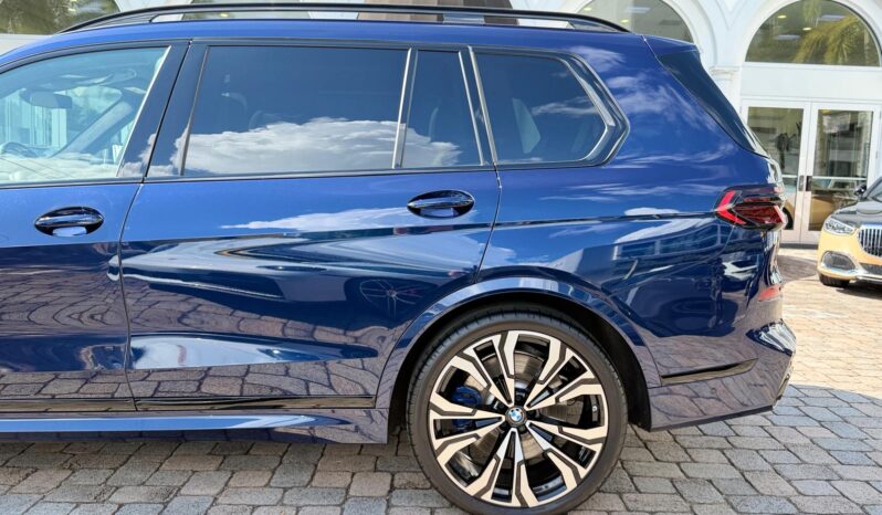2024 BMW X7 M60i full