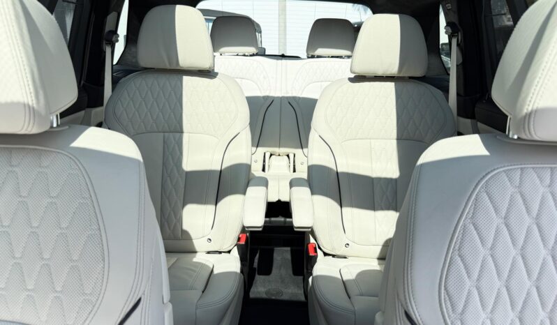 2024 BMW X7 M60i full